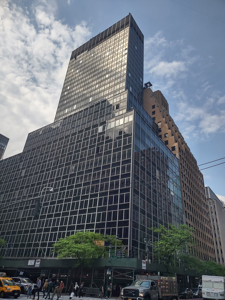 An NYC Skyscraper Buckled, Revealing Risks of Office-to-Housing Conversion Boom